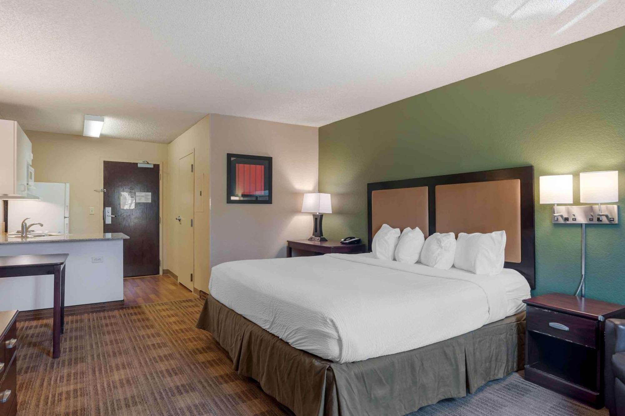 Extended Stay America Suites - Orange County - לייק פורסט מראה חיצוני תמונה