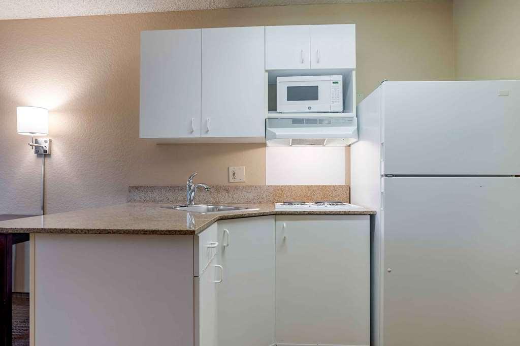 Extended Stay America Suites - Orange County - לייק פורסט חדר תמונה